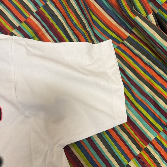 Today only sale, LostHills White Graphic T-Shirt with Red and Black size large - Picture 8 of 12